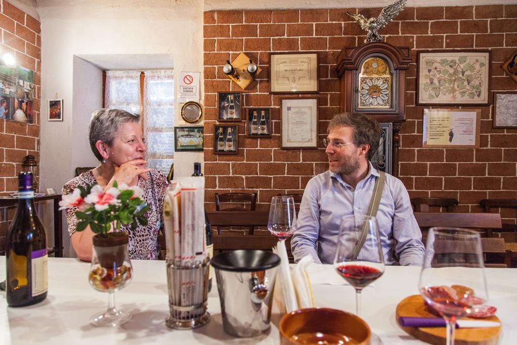 Cascina Arcangelo Raffaele Verduno Eksteriør bilde
