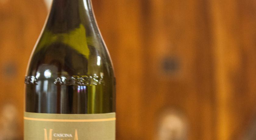 Cascina Arcangelo Raffaele Verduno Eksteriør bilde